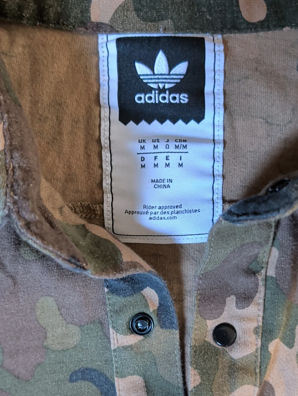 adidas Men's Camouflage Button-Up Shirt - Green/Brown/Black CE4691 Medium Size